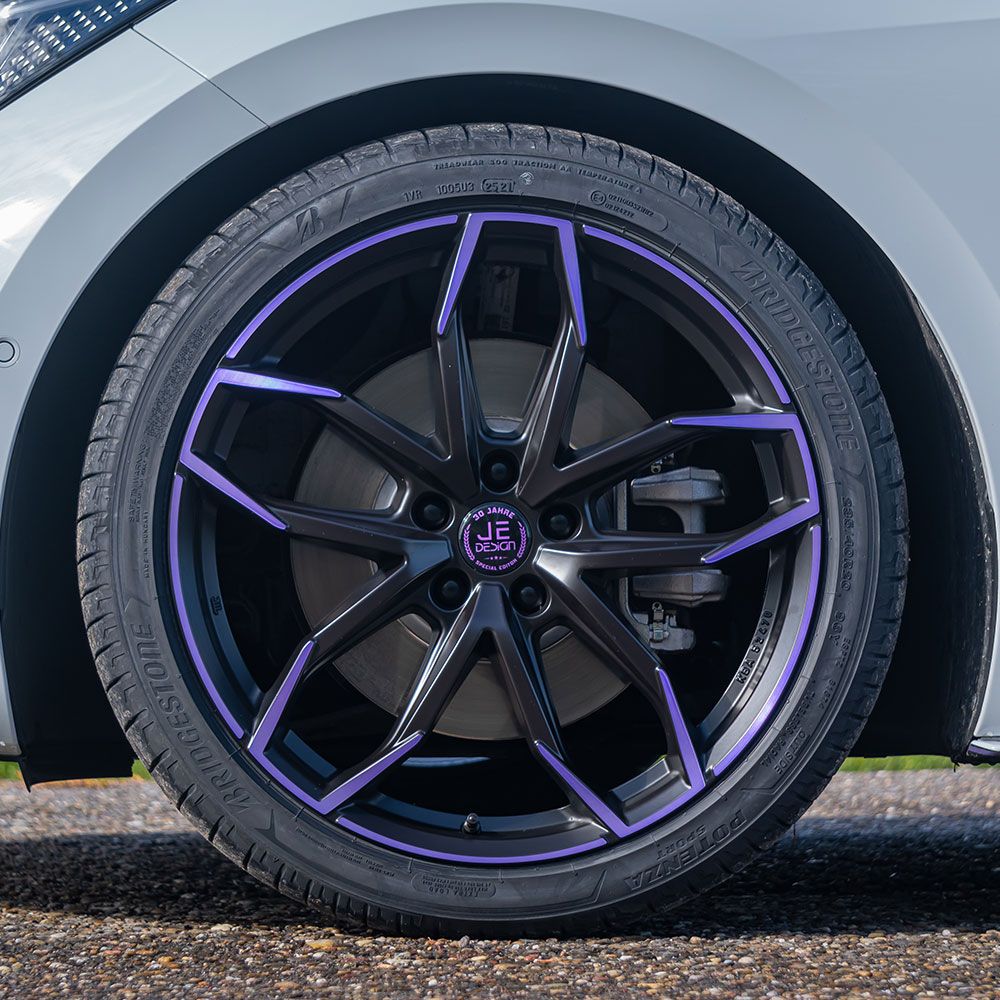 JE DESIGN Cupra Born Lucca Purple 20 inch alloy wheels